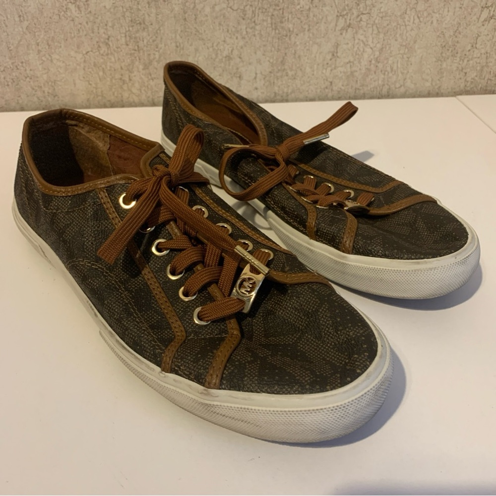 Michael Kors Sneakers Casual Brown Tennis Shoes Leather women’s size 10 EUC